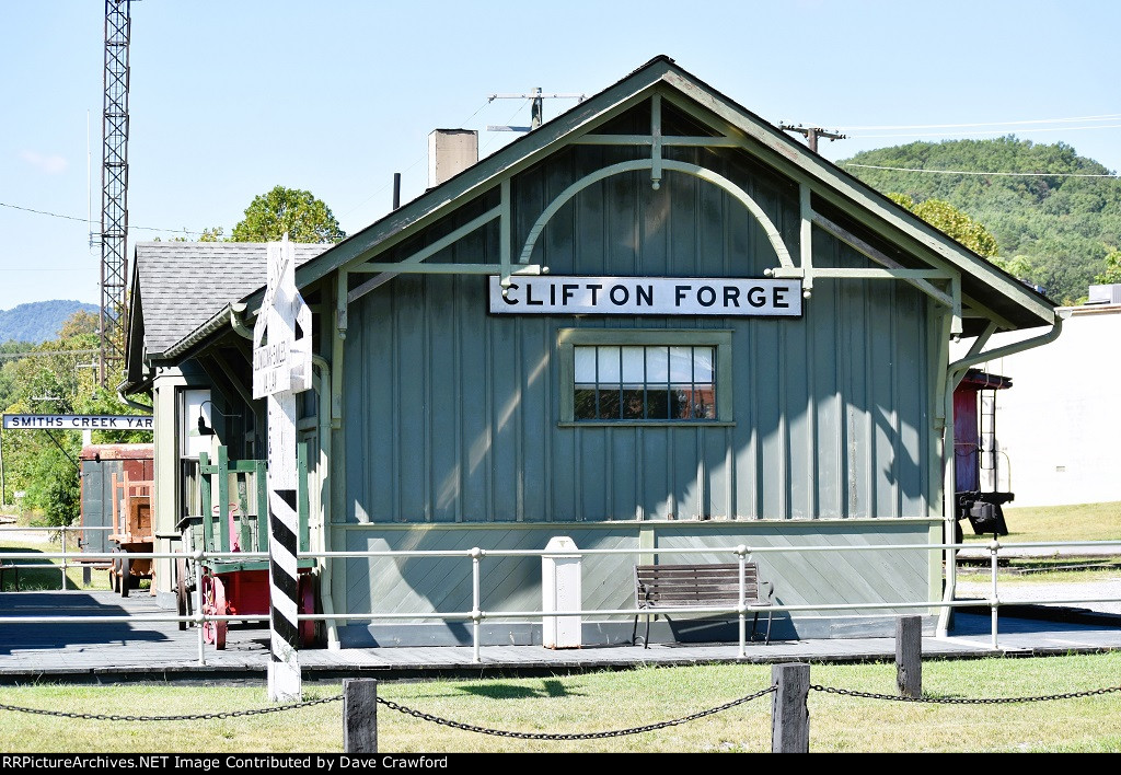 Clifton Forge Depot